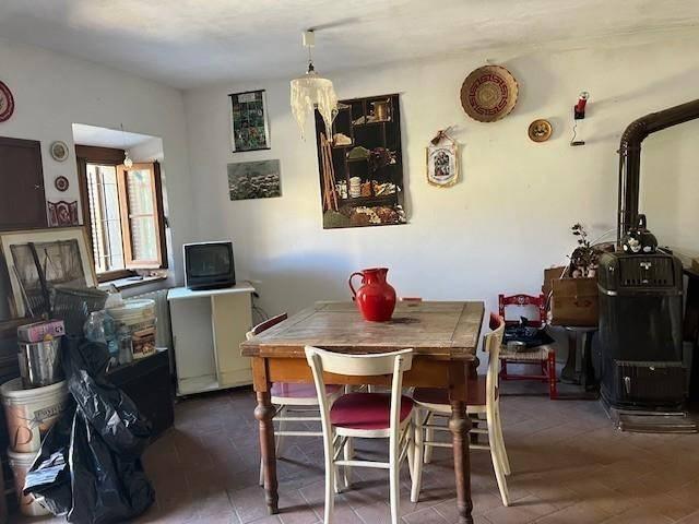 Casa indipendente in vendita a Marliana PT