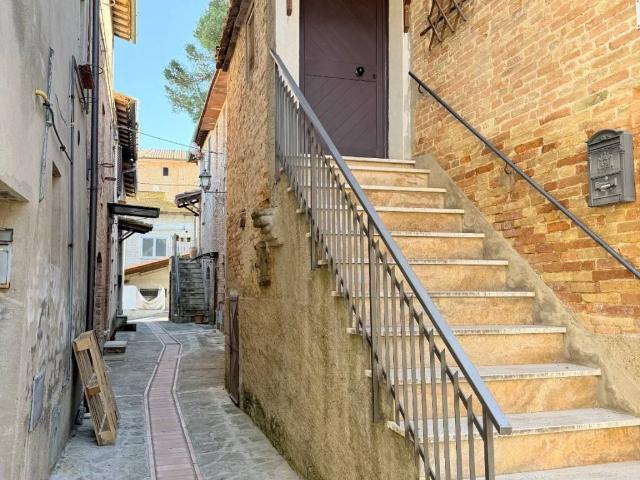 Casa indipendente in vendita a Marsciano PG
