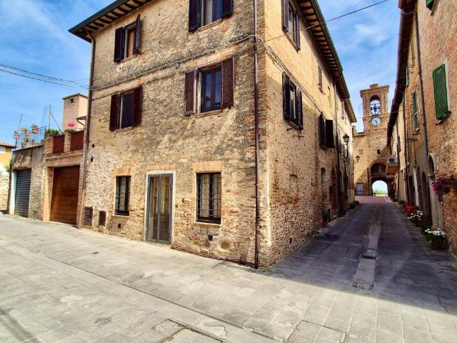 Casa indipendente in vendita a Marsciano PG