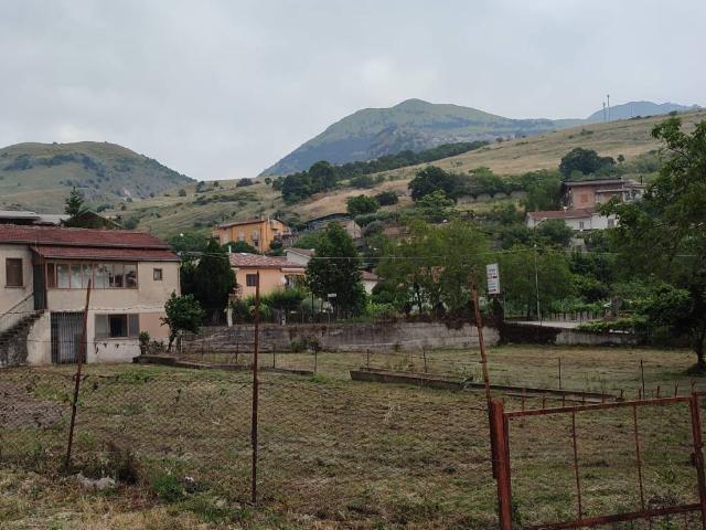 Casa indipendente in vendita a Marsicovetere PZ