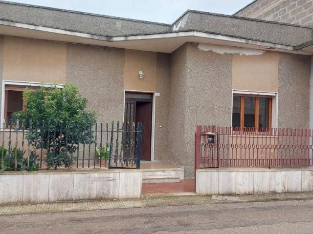 Casa indipendente in vendita a Martignano LE