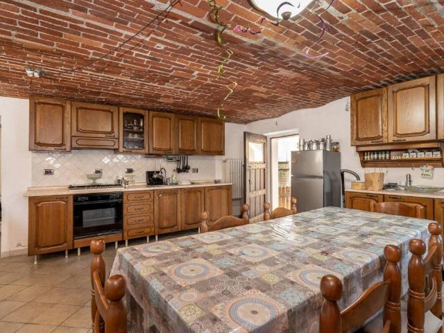 Casa indipendente in vendita a Martiniana Po CN