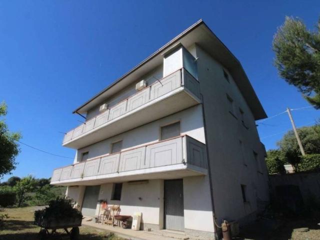 Casa indipendente in vendita a Martinsicuro TE