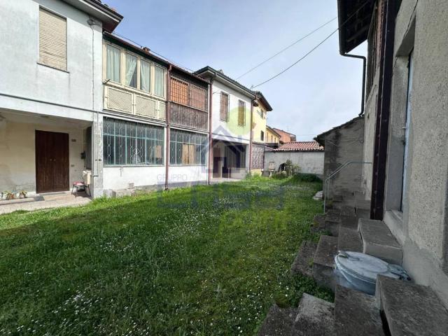 Casa indipendente in vendita a Marudo LO