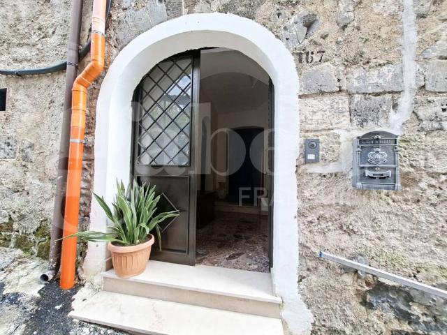 Casa indipendente in vendita a Marzano Appio CE