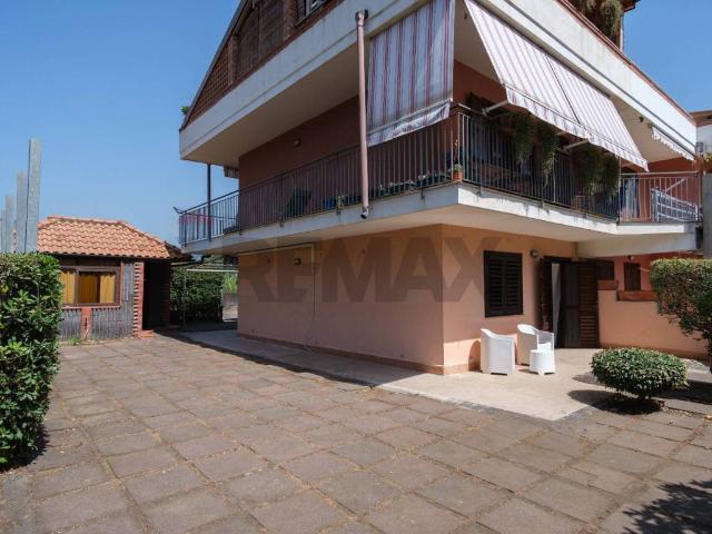Casa indipendente in vendita a Mascali CT