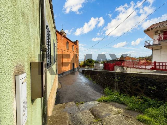 Casa indipendente in vendita a Mascali CT