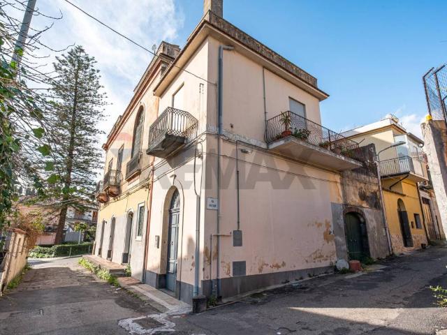 Casa indipendente in vendita a Mascali CT