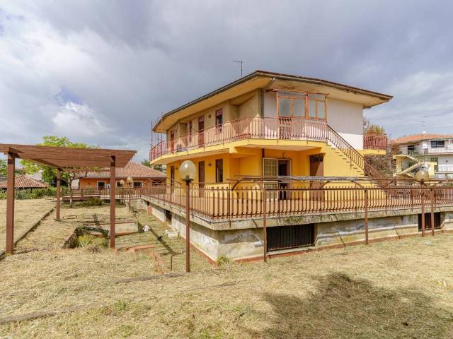 Casa indipendente in vendita a Mascalucia CT