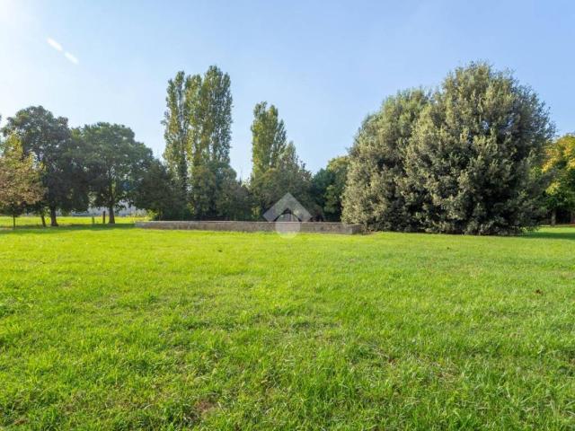 Casa indipendente in vendita a Masi Torello FE