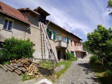 Casa indipendente in vendita a Masone GE