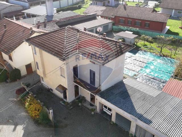 Casa indipendente in vendita a Massazza BI