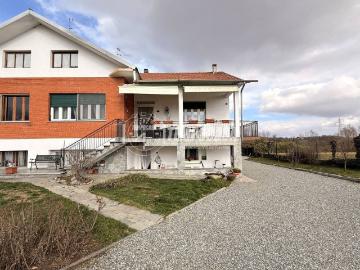 Casa indipendente in vendita a Massazza BI