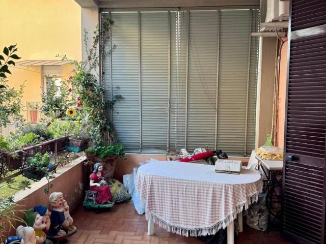 Casa indipendente in vendita a Massa MS