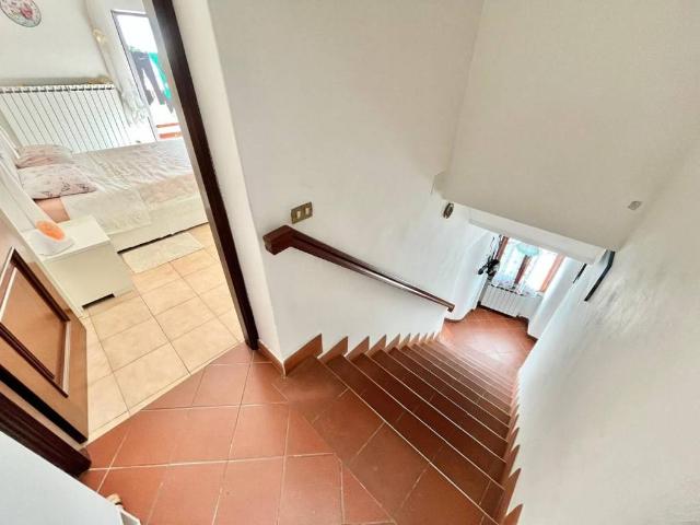 Casa indipendente in vendita a Massa MS