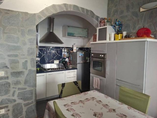 Casa indipendente in vendita a Massa MS