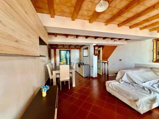 Casa indipendente in vendita a Massa MS
