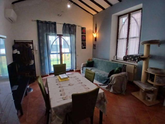 Casa indipendente in vendita a Massa MS