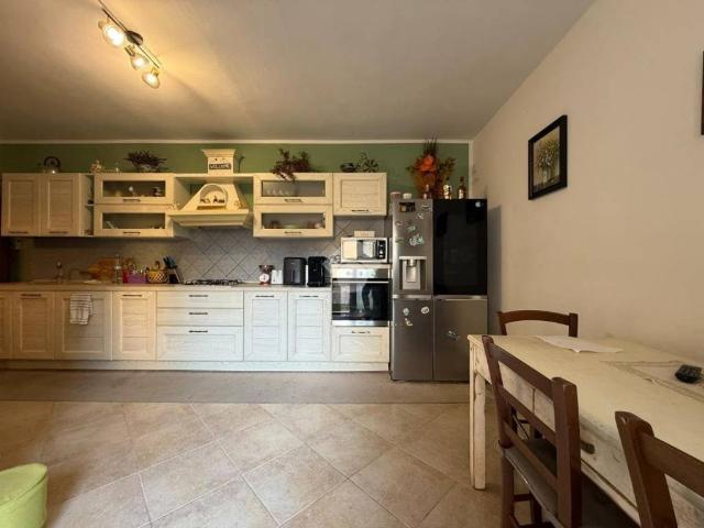 Casa indipendente in vendita a Massa MS
