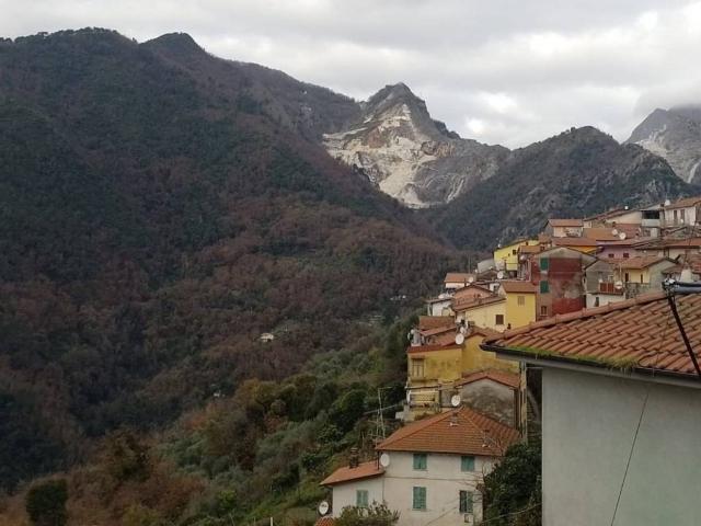 Casa indipendente in vendita a Massa MS