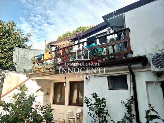 Casa indipendente in vendita a Massa MS