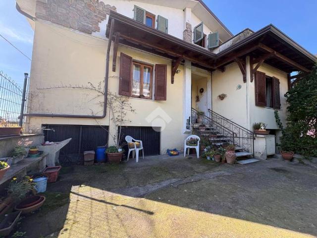 Casa indipendente in vendita a Massa MS