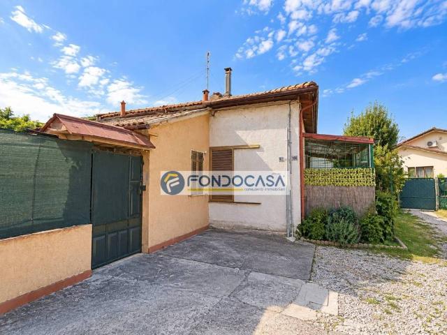 Casa indipendente in vendita a Massa MS