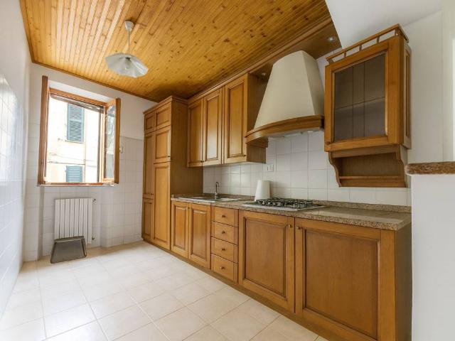 Casa indipendente in vendita a Massa MS