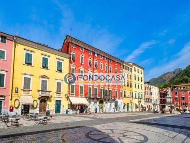Casa indipendente in vendita a Massa MS