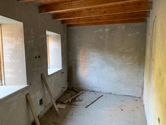 Casa indipendente in vendita a Massa MS