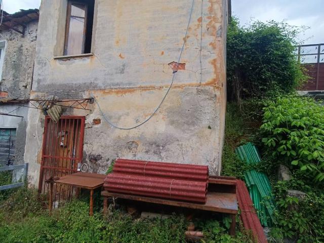 Casa indipendente in vendita a Massa MS