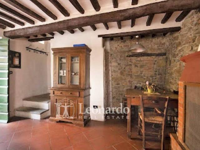 Casa indipendente in vendita a Massarosa LU