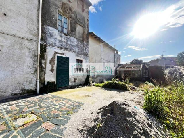 Casa indipendente in vendita a Massarosa LU