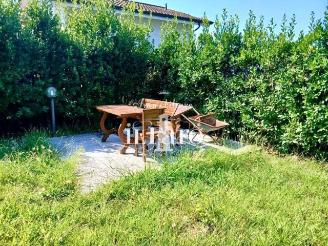 Casa indipendente in vendita a Massarosa LU