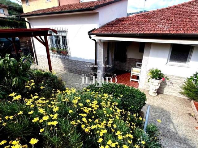 Casa indipendente in vendita a Massarosa LU