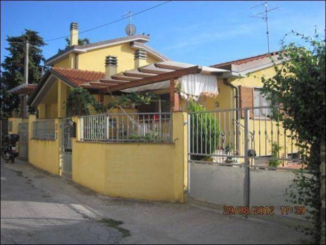 Casa indipendente in vendita a Massarosa LU