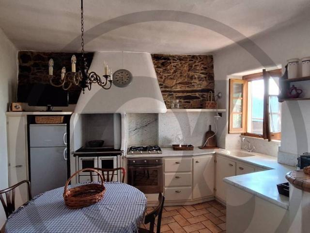 Casa indipendente in vendita a Massarosa LU