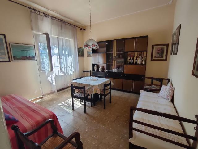 CASA INDIPENDENTE in VENDITA a MASSAROSA PIAN DI CONCA di 4 vani