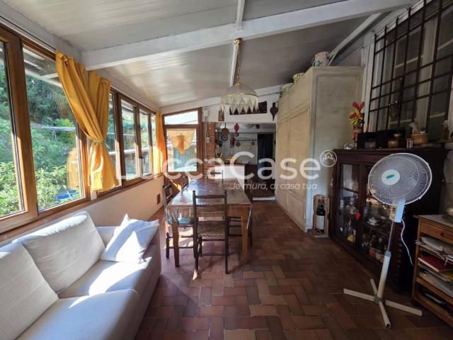 Casa indipendente in vendita a Massarosa via Pitoro Bar Lunardini