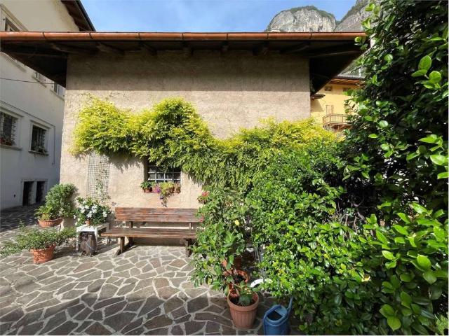 Casa indipendente in vendita a Mezzocorona TN