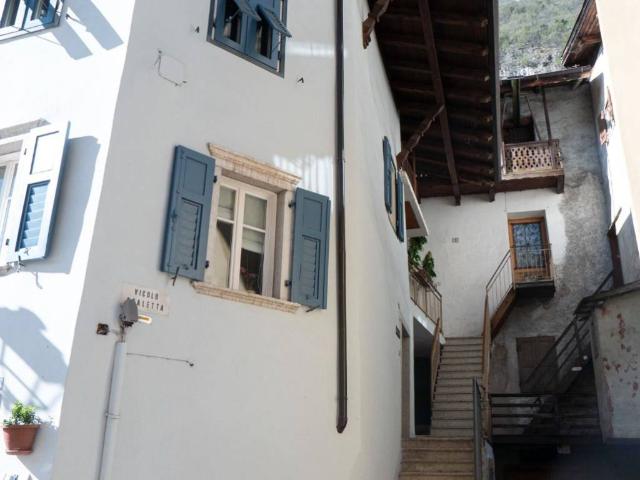 Casa indipendente in vendita a Mezzolombardo TN