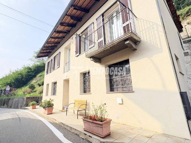 Casa indipendente in vendita a Mezzana Mortigliengo BI