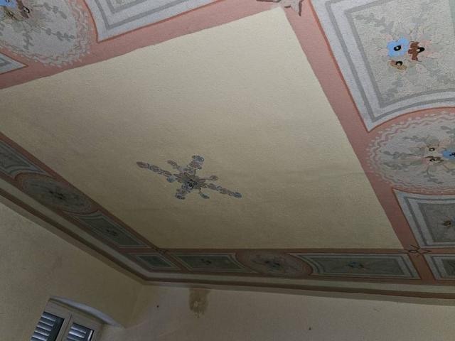 Casa indipendente in vendita a Mezzanego GE