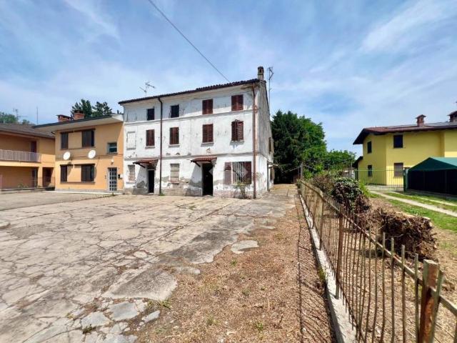 Casa indipendente in vendita a Mezzanino