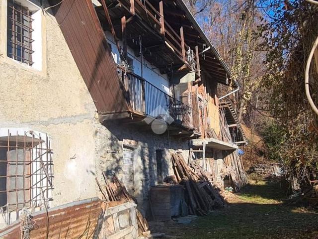 Casa indipendente in vendita a Mezzenile TO