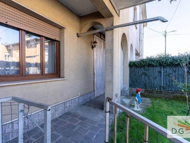 Casa indipendente in vendita a Meda MB