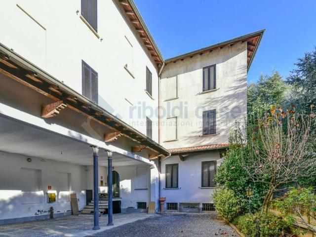 Casa indipendente in vendita a Meda MB