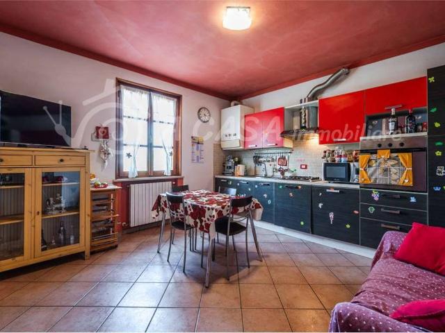 Casa indipendente in vendita a Medesano PR