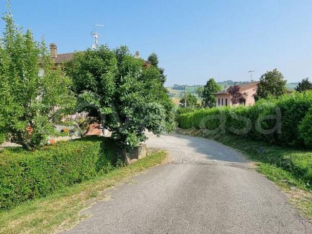 Casa indipendente in vendita a Neviano degli Arduini strada Mediano