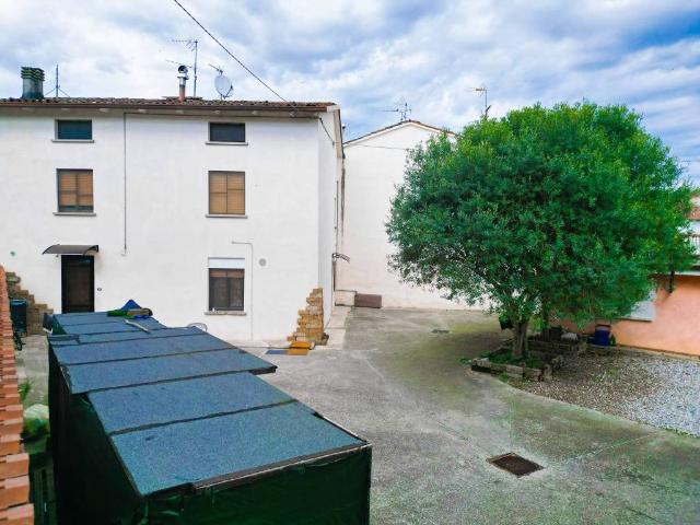Casa indipendente in vendita a Medole MN